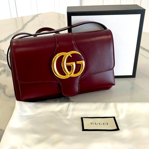 Gucci Handbags - GUCCI Burgundy Leather Small Arli Crossbody Bag